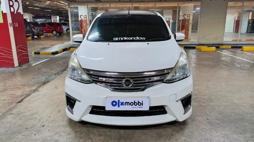 DP MURAH Nissan Grand livina 1.5 Highway Star Bensin-MT 2017 C1TJB