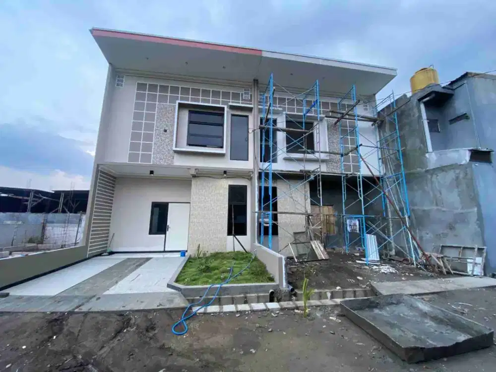 bhoking 1 juta  dpt cash back 28 juta khusus bulan Oktober dpt perumahan mewah   2 lantai di pager Uyung gedek -Mojokerto dekat Exis toll