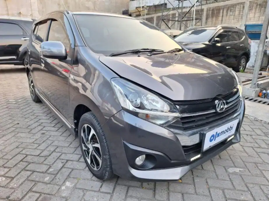 DP MURAH Daihatsu Ayla 1.2 R Bensin-AT 2018 CEYRB