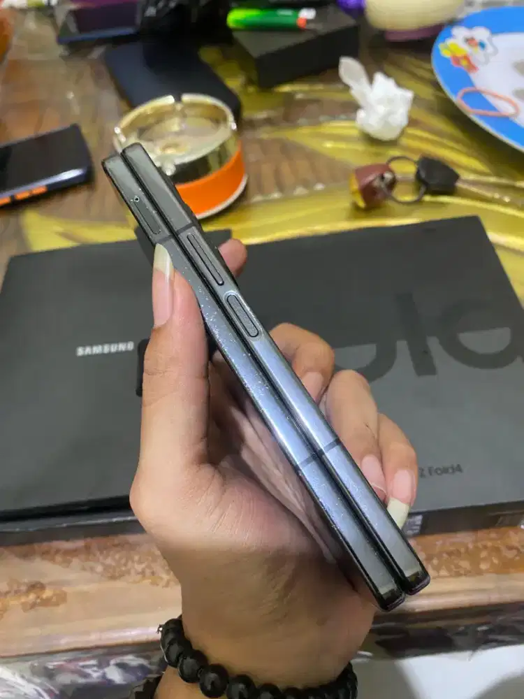 Samsung Z fold 4, 12/512 resmi bea cukai