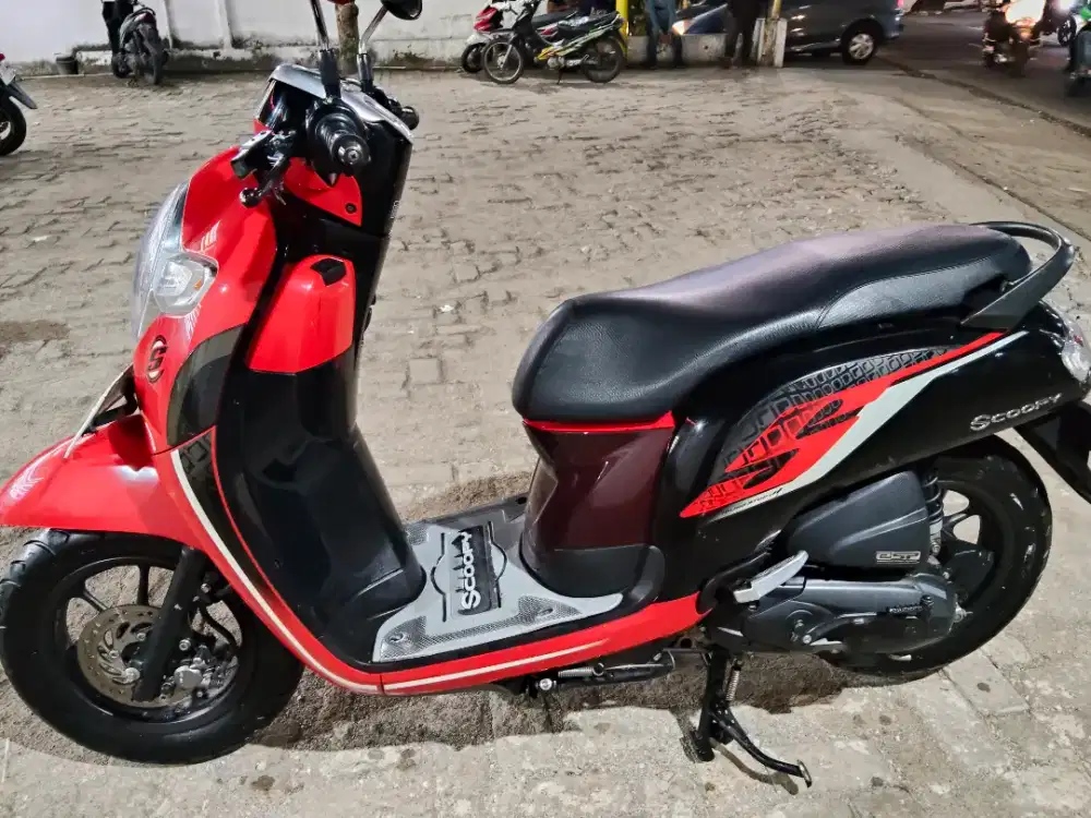 Jual aja dach Honda Scoopy th 2019