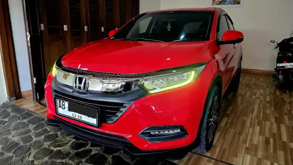 Istimewa!! Honda HRV SE AT 2019 Low KM, mobil favorit, pemilik lngsung
