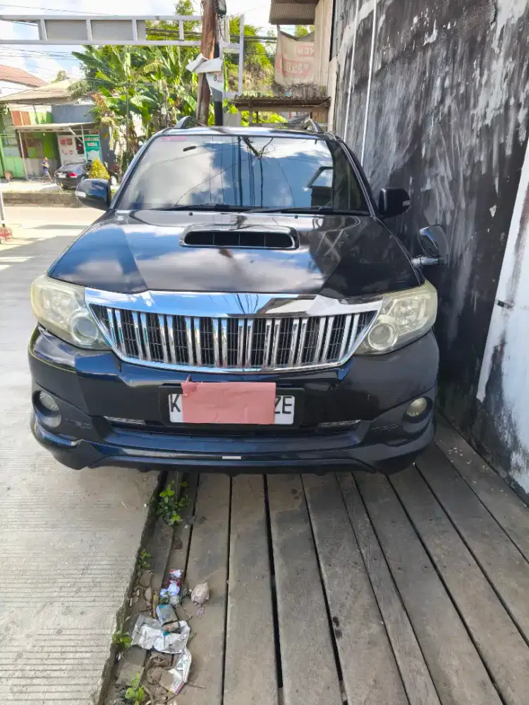 Toyota Fortuner TRD VNT Turbo Diesel A/T 2016