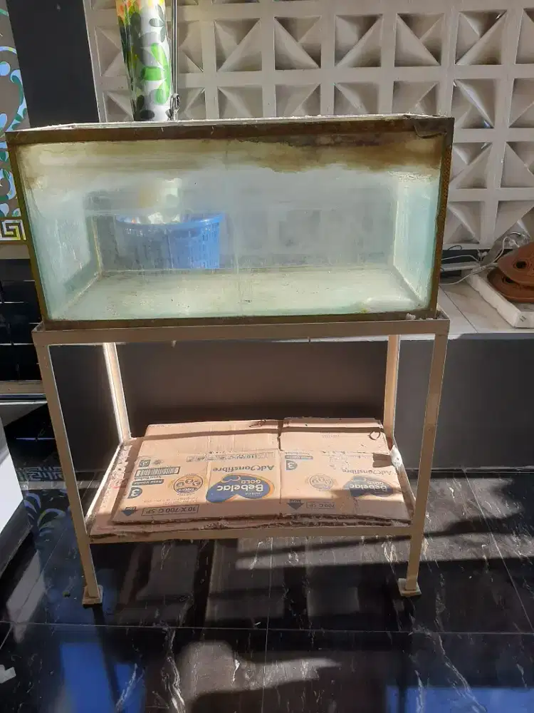 Dijual Aquarium bekas