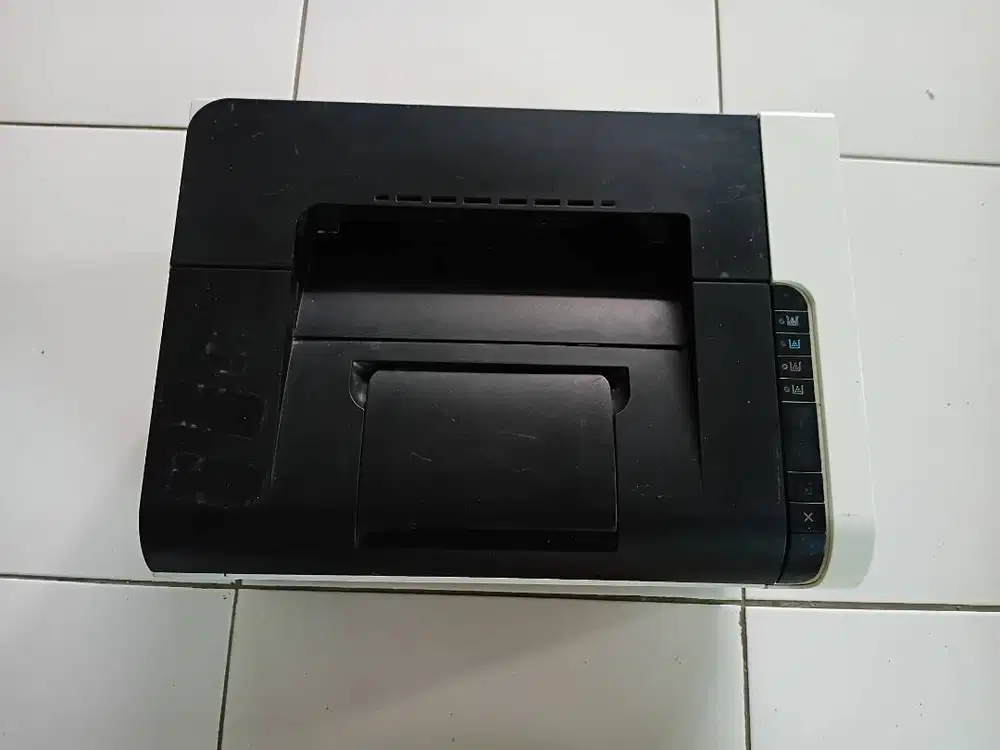 printer laser warna hp cp 1025 nyala normal , minus hasil print jelek