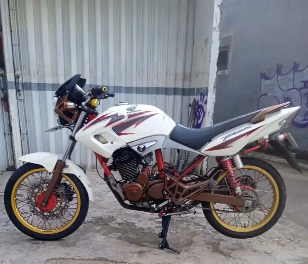 JUAL : HONDA TAUN 2007