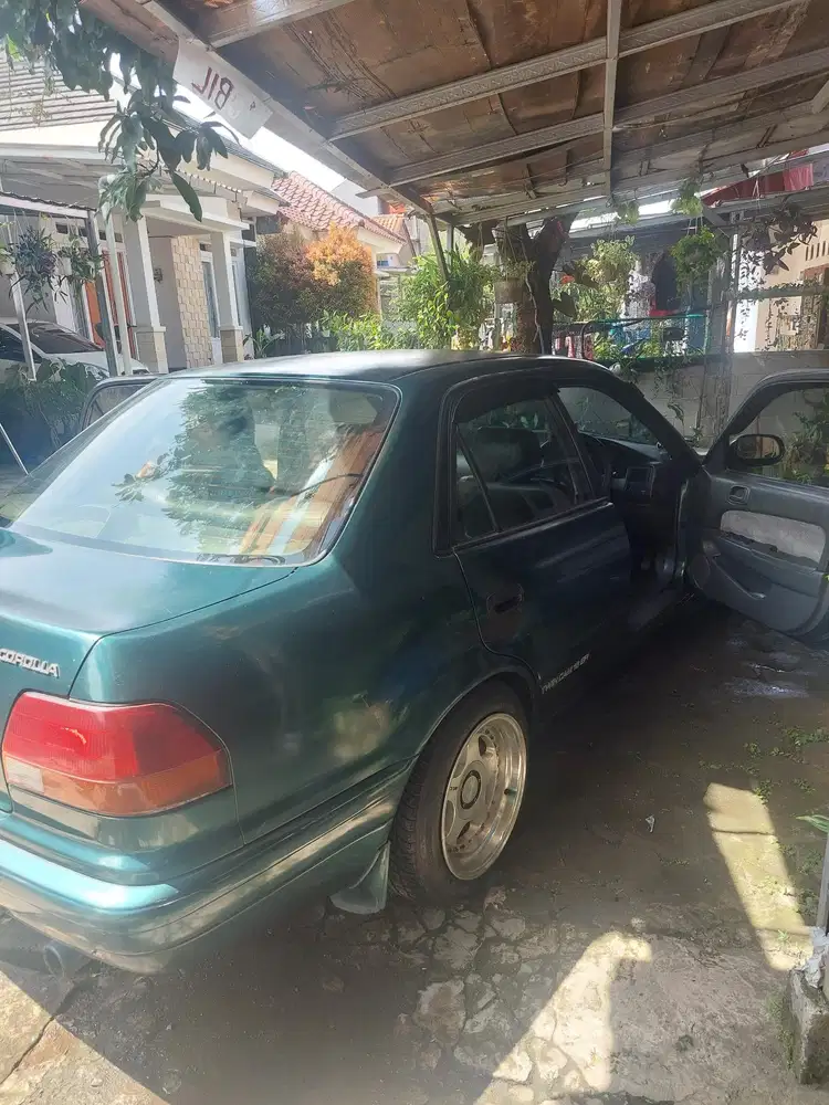 Toyota Corolla 1997 Bensin