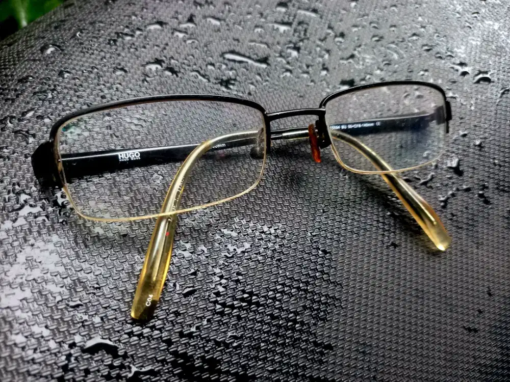 Kacamata baca hugo boss original