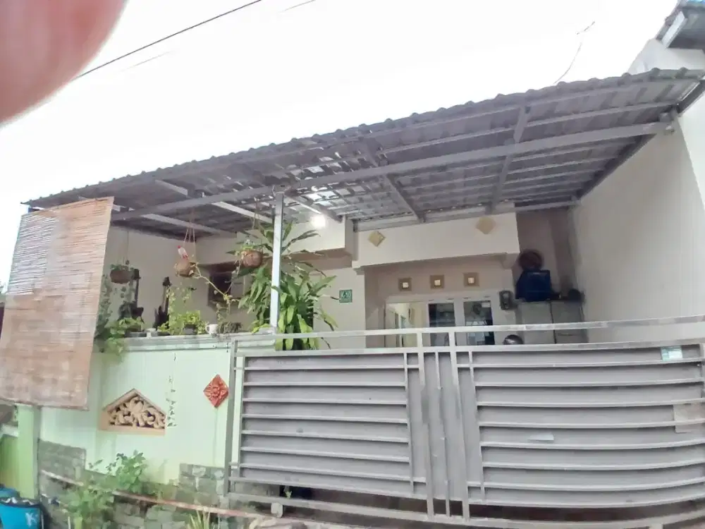 RUMAH PANJANGAN ASRI JUAL CEPAT KOTA SEMARANG DEKAT SIMPANG LIMA