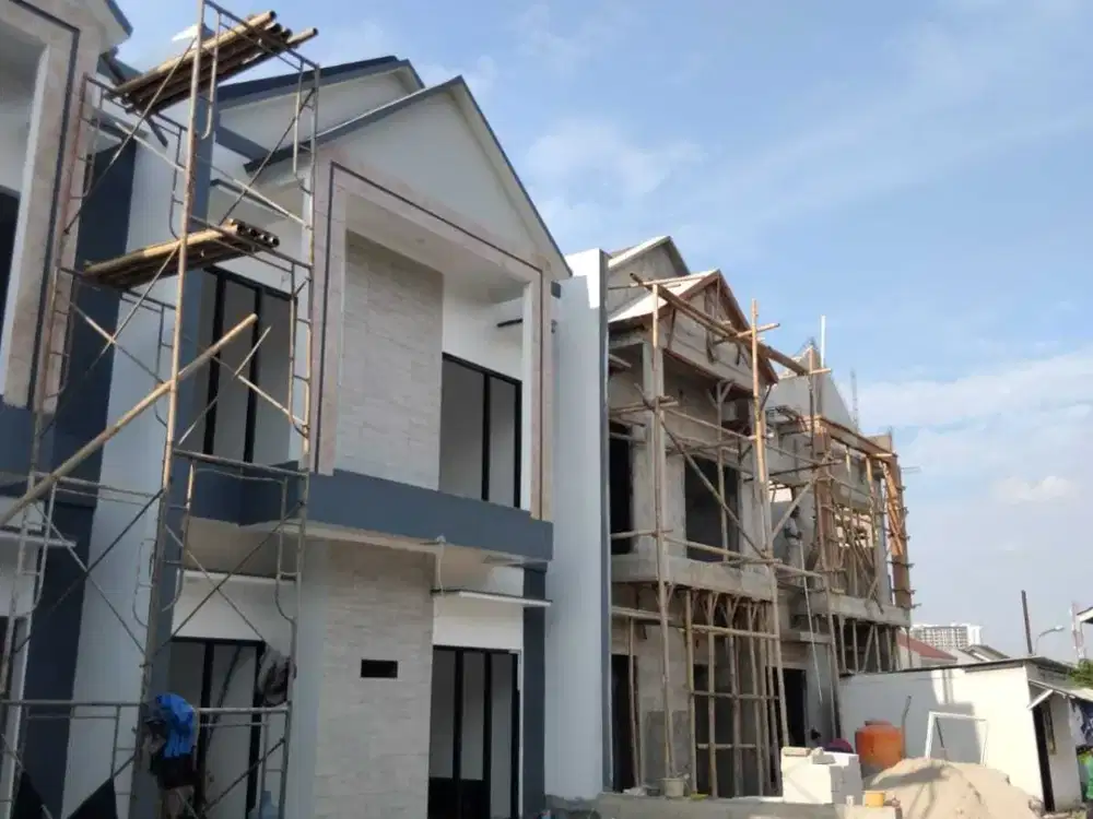 Rumah baru lokasi strategis hanya 5 menit ke Tol bambu apus