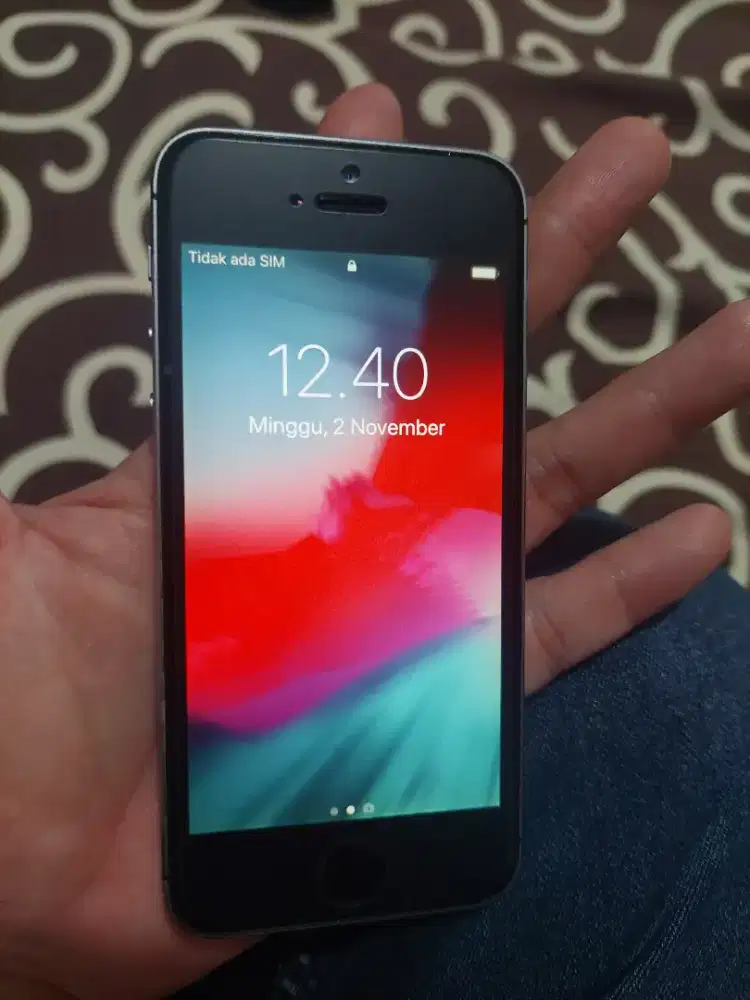 IPHONE 5s 16 GB , LGKP FULLSET , EX BEKAS IBOX RESMI , MULUS