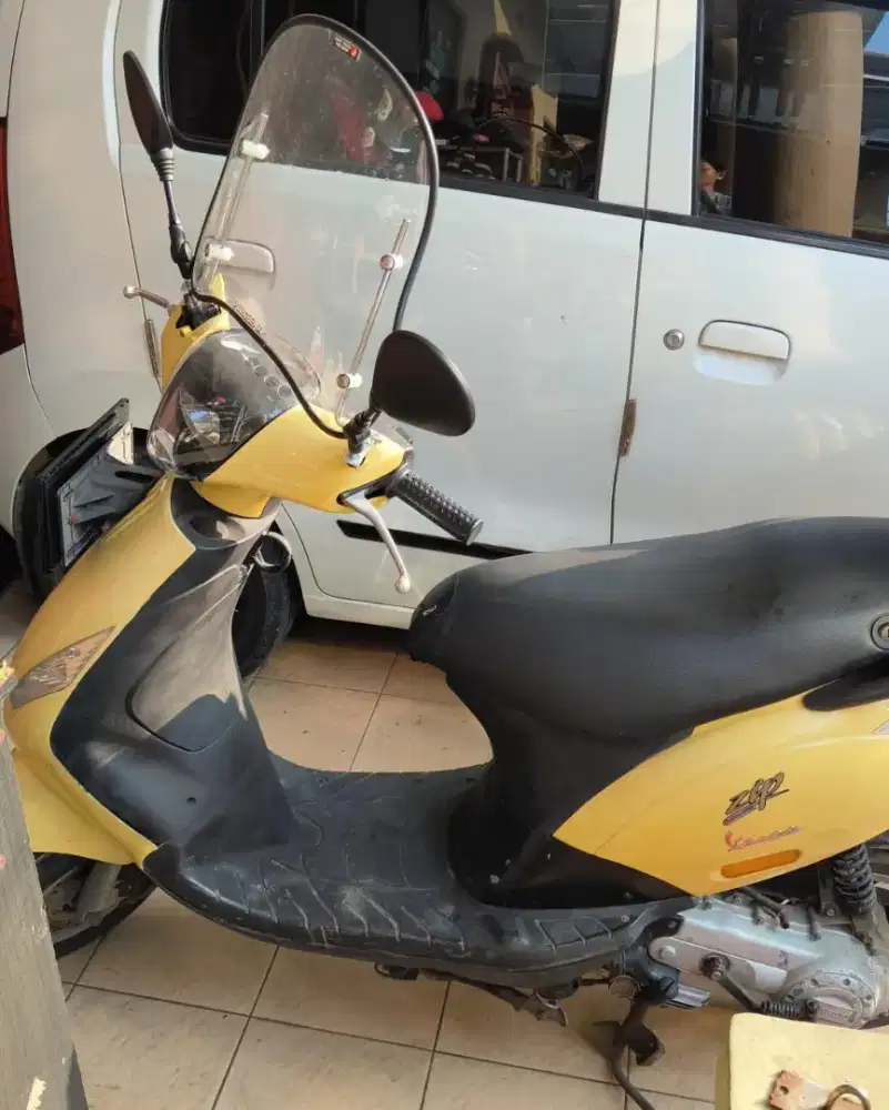 Piaggio zip 2014 (nik 2012)