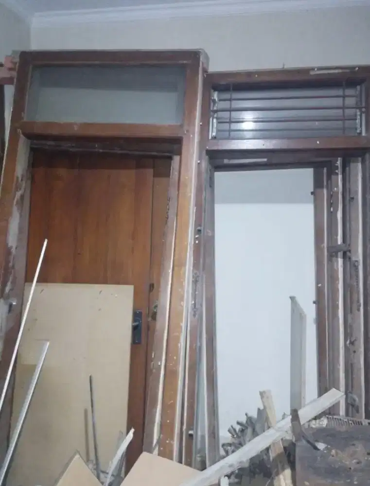 Jual Kusen Pintu Lawasan