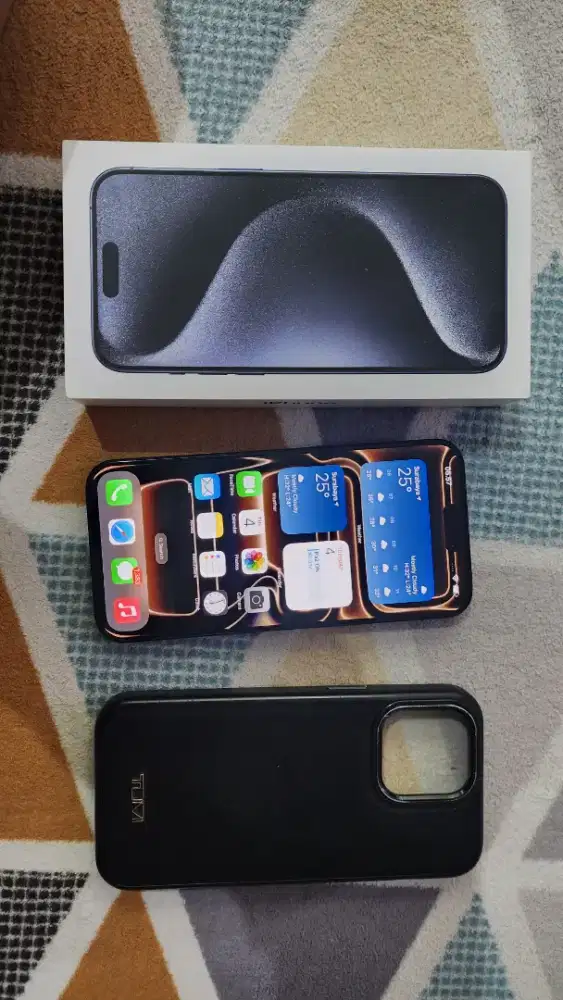 Iphone 15pm 256 blue titanium