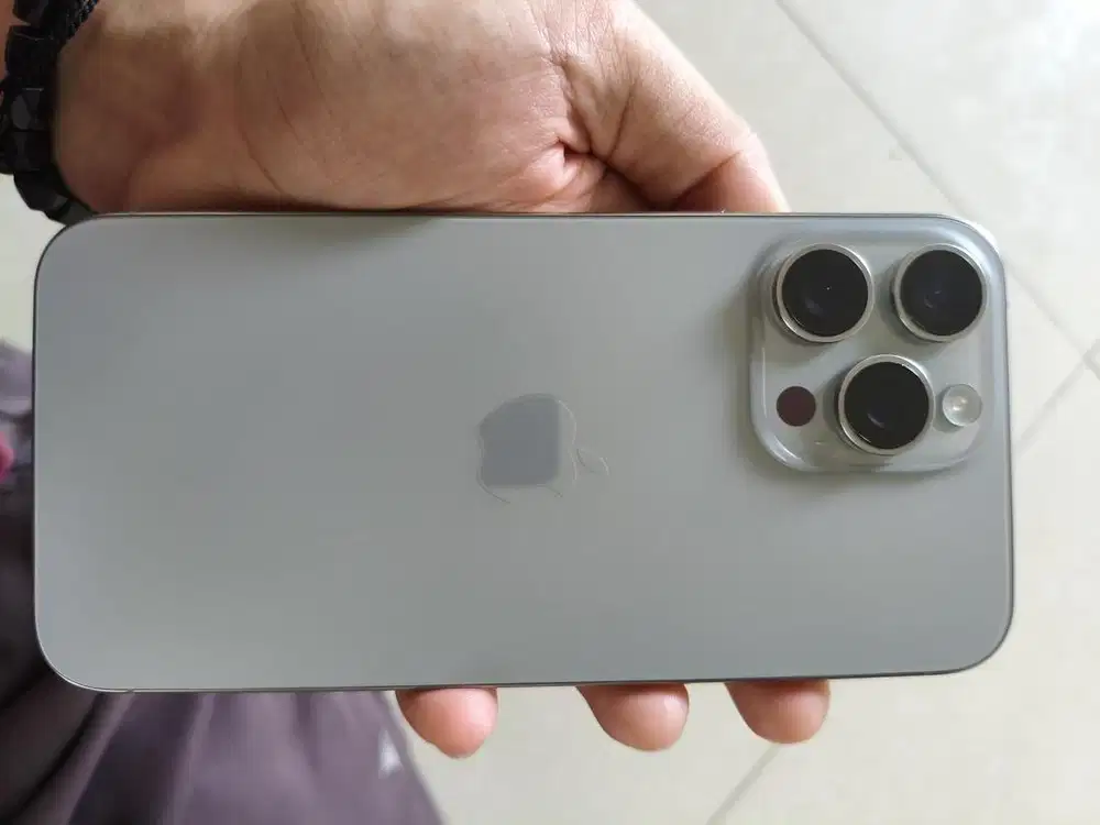 DIJUAL IPhone 15Promax 256GB Natural Titanium