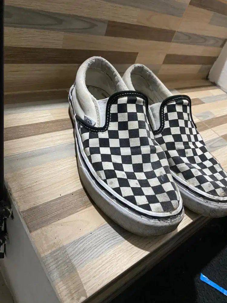Sepatu vans ori murah