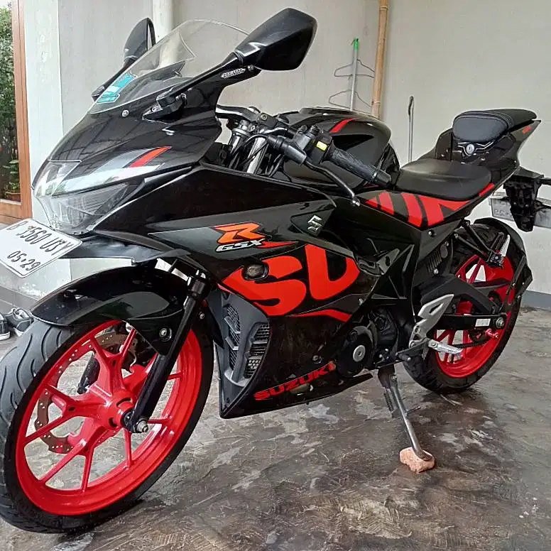 SUZUKI GSX R150 THN 2019 Sport