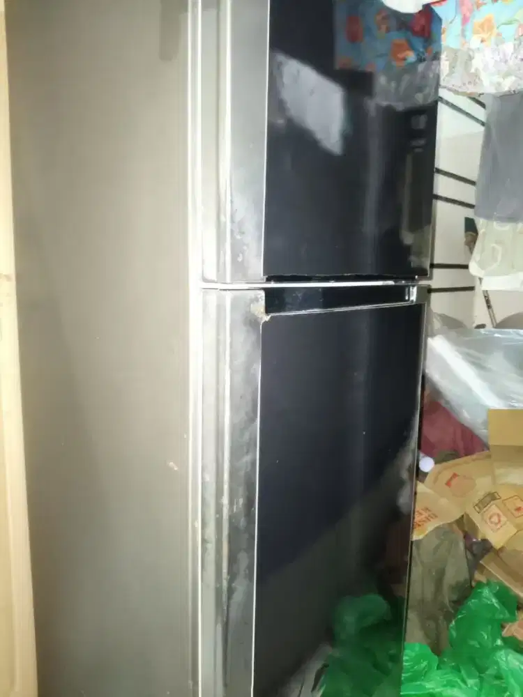 Jual Kulkas Besar Merek Samsung 2 pintu Second