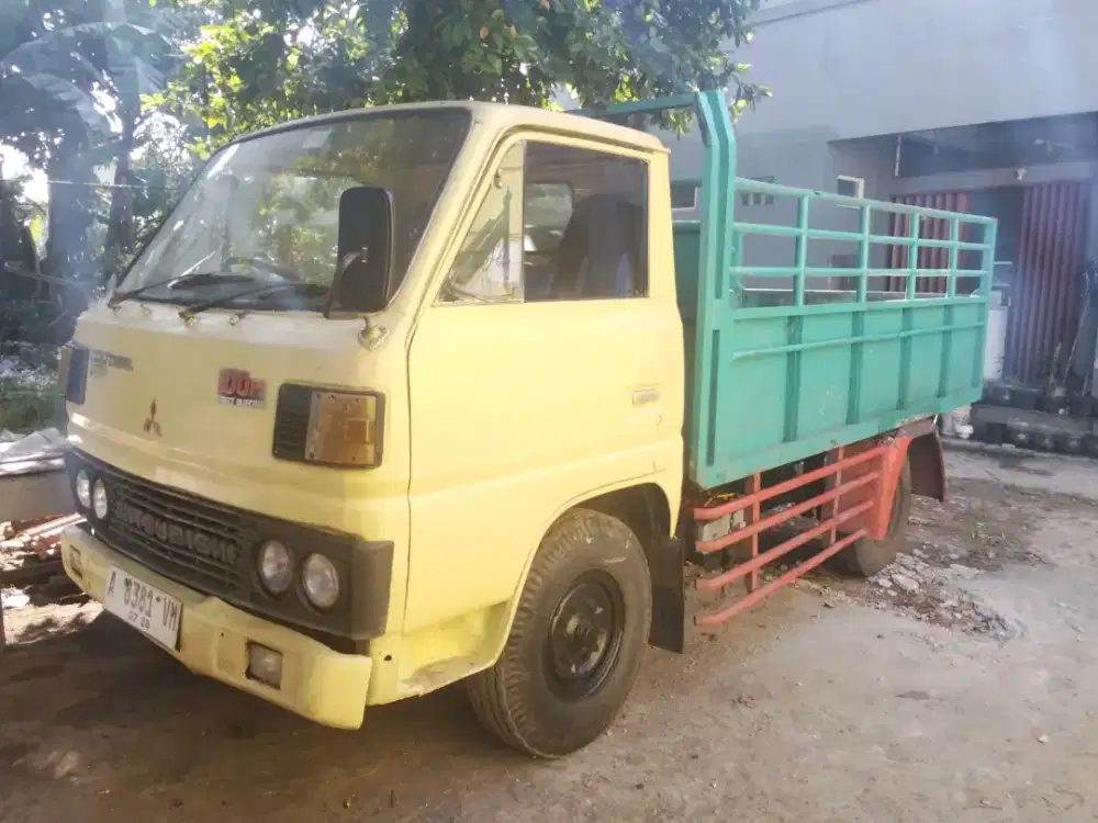 Mitsubishi engkel bak