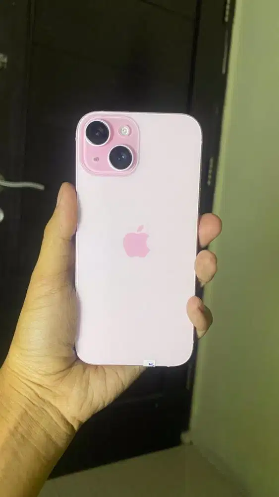 iphone 15 128 pink