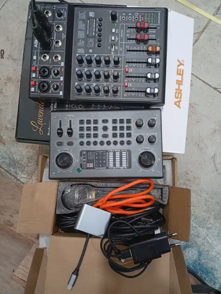 Alat Audio Stereo Live Streaming