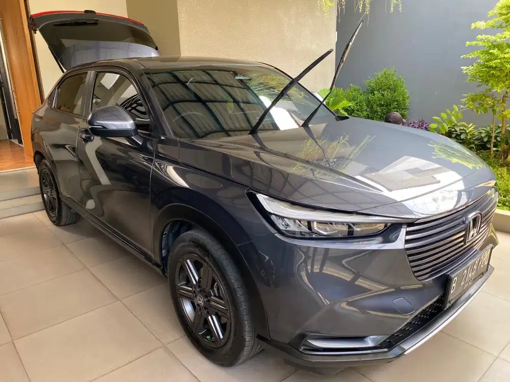 HRV E 1.5 tg 2022 abu2 good condition service record