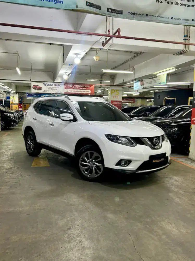 Low KM Nissan Xtrail 2.5 AT 2016 nik 2015 Terawat
