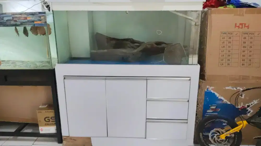 Di jual aquarium set