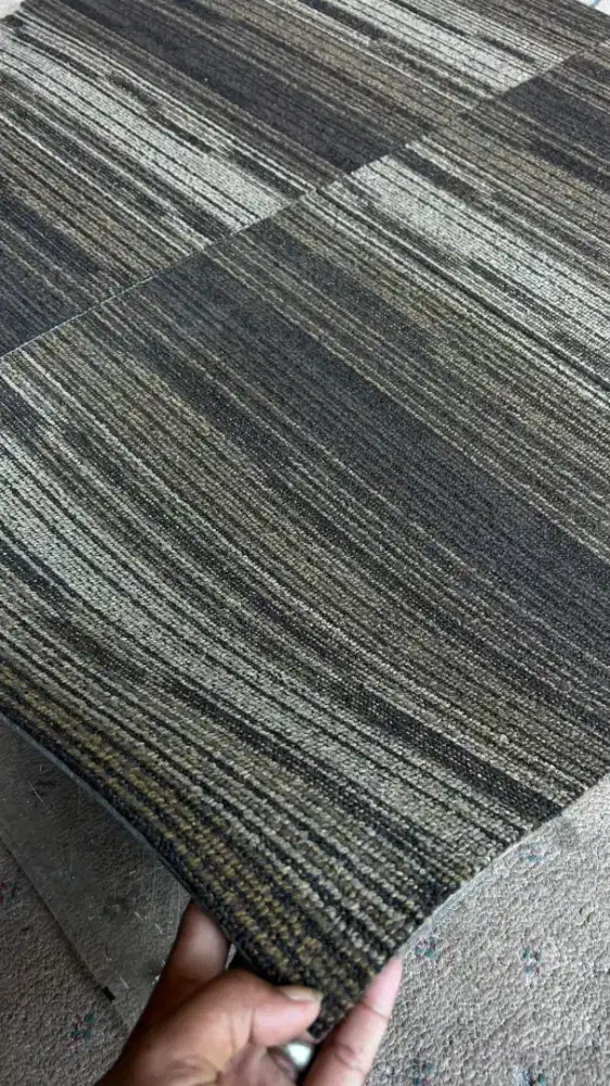 Karpet tile new