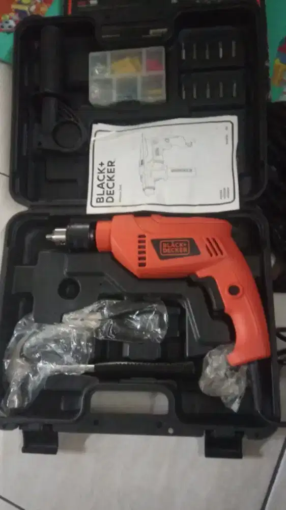 Dril boor listrik black decker