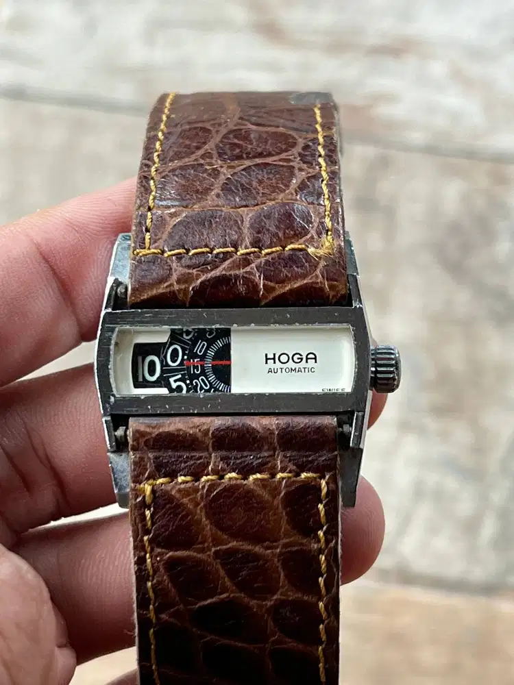 Jam tangan cowok Hoga