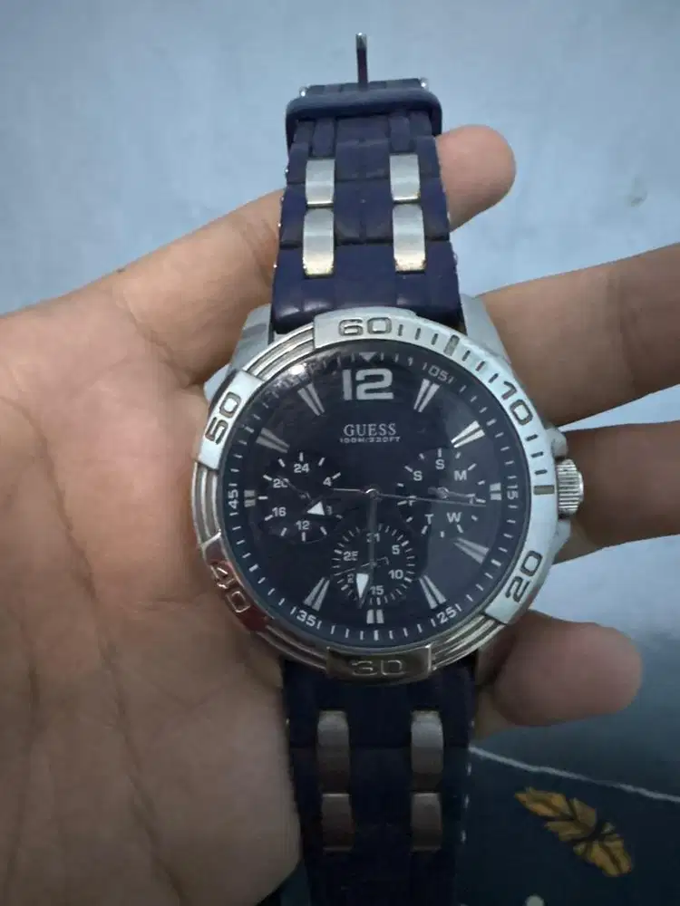 Jam Tangan Guess Biru