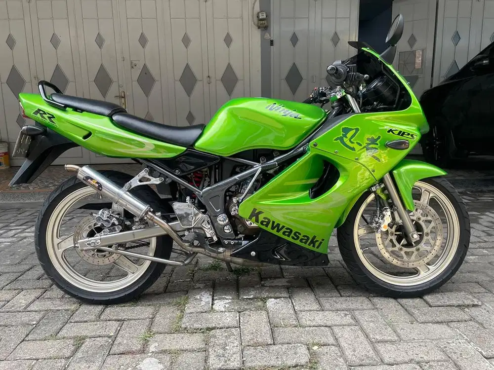 Kawasaki Ninja RR old 2010 ( hijau kanji jepang)