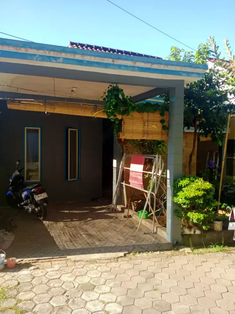 Dijual  rumah Rumah masih bagus