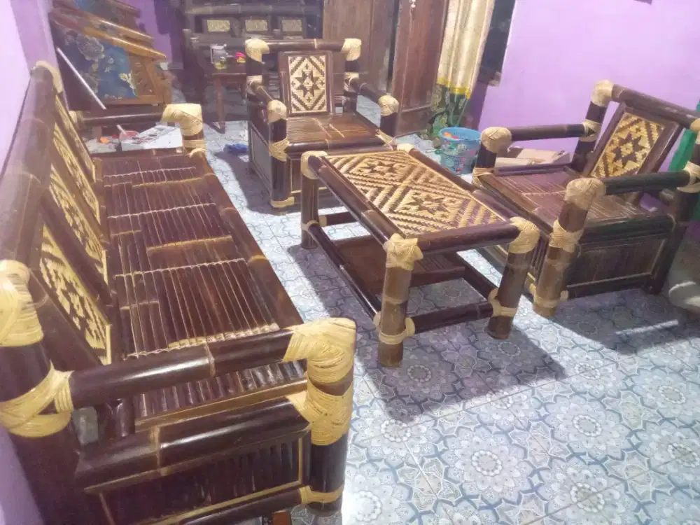 Mebel bambu wulung sarimatunkhasanah