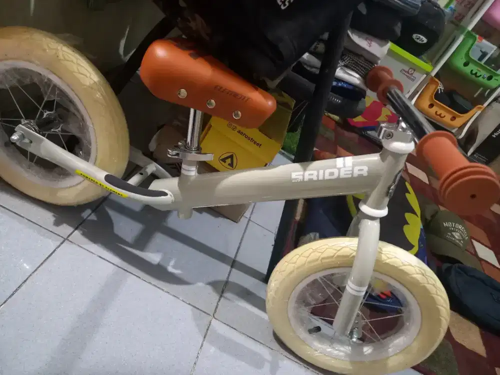 Jual sepeda pushbike srider mulus seperti baru