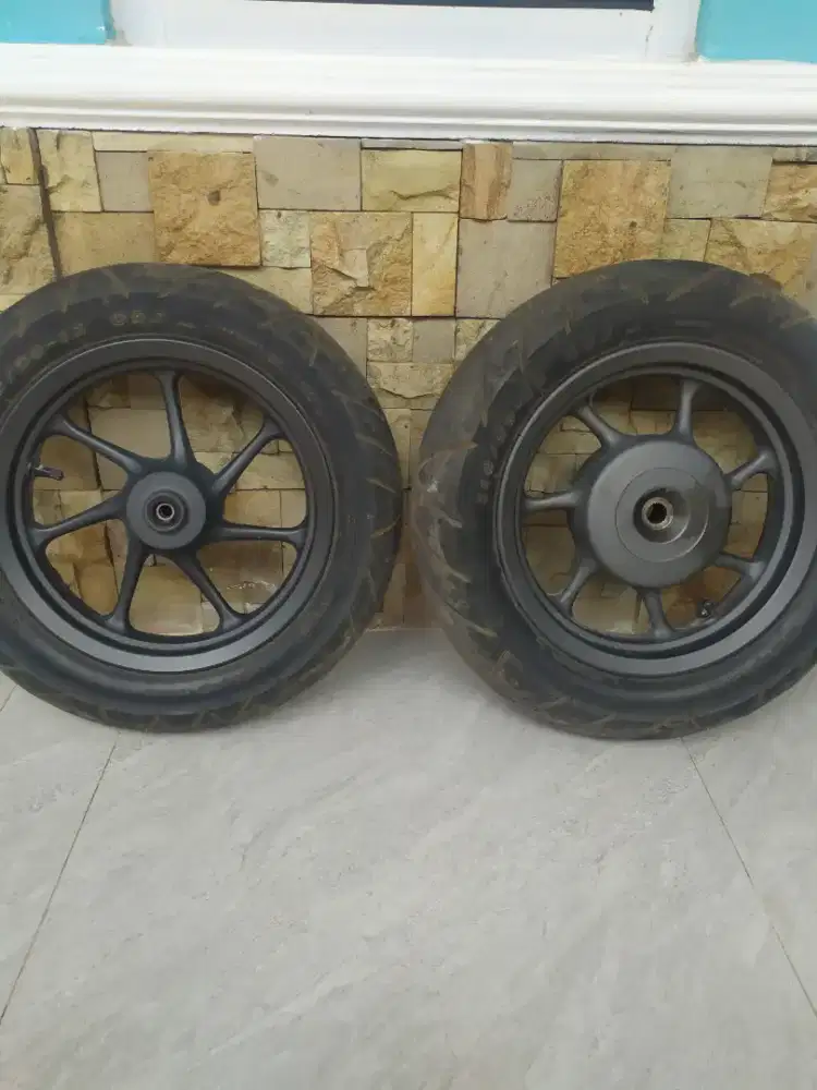 Velg Scoopy R12 & velg vario 150