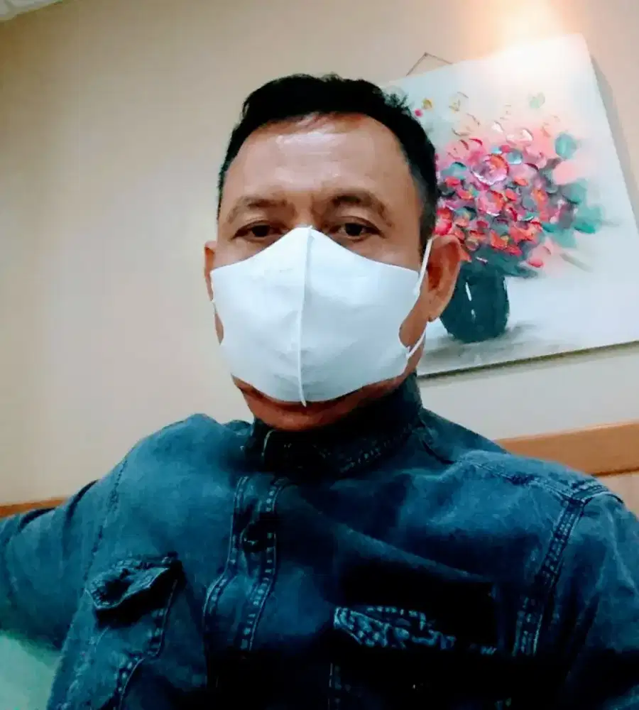 CARI PEKERJAAN DIREKTUR