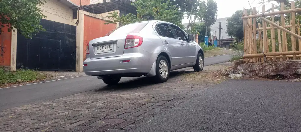 Suzuki Neo Baleno 2008 Bensin