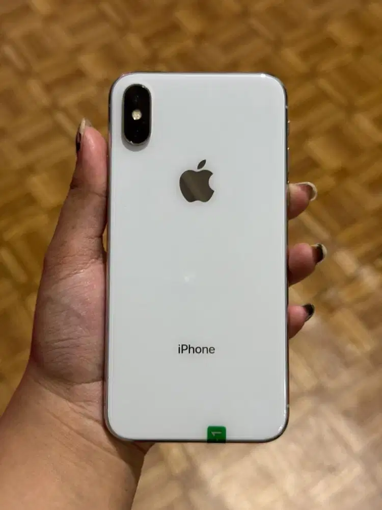 Jual iPhone X 64GB jarang dipakai