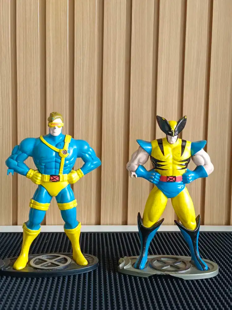 Cyclops dan Wolverine.