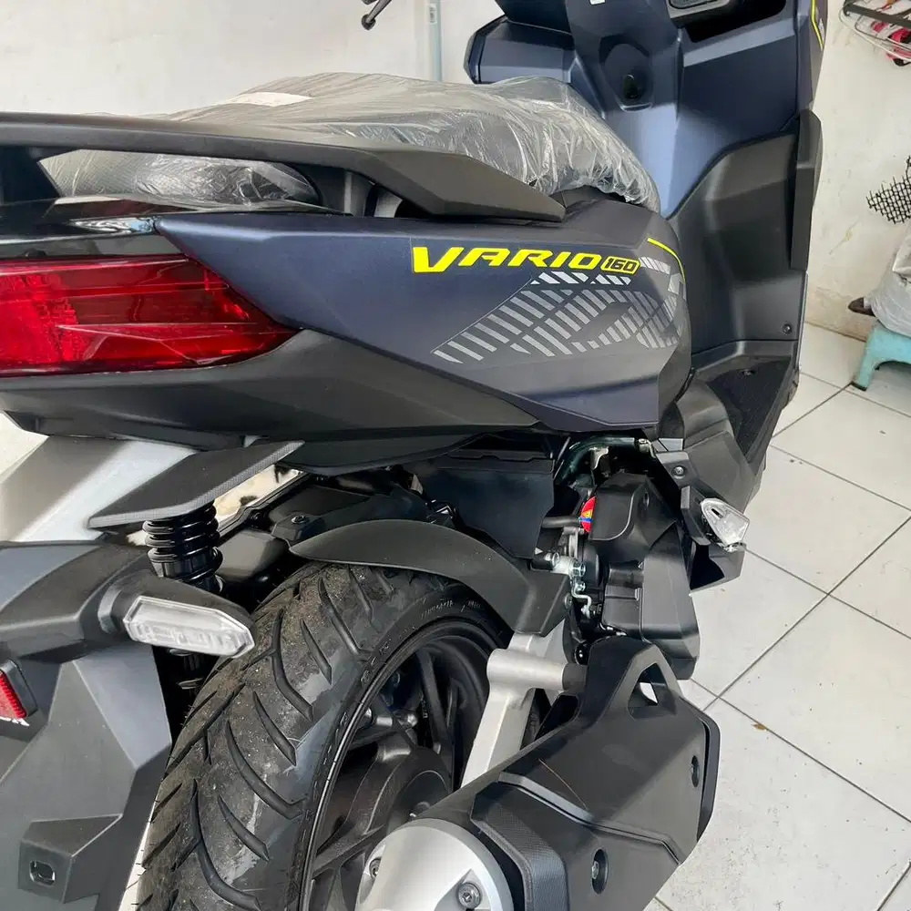 Honda New Vario 160 CBS (BARU)