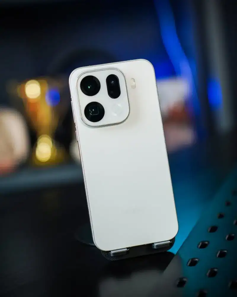 OPPO FIND X9 PRO - KECERDASAN AI,DESAIN ELEGAN,PERFORMA MAKSIMAL