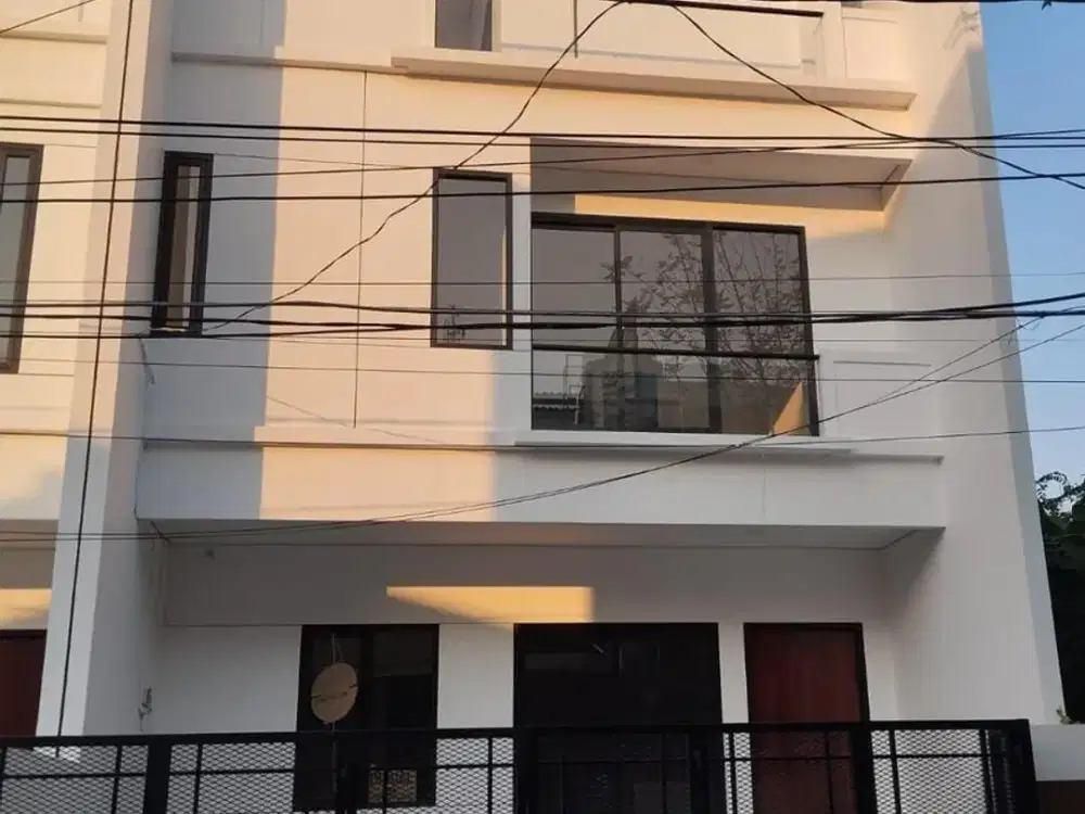 DIJUAL RUMAH DI SUNTER AGUNG PODOMORO JAKARTA UTARA!