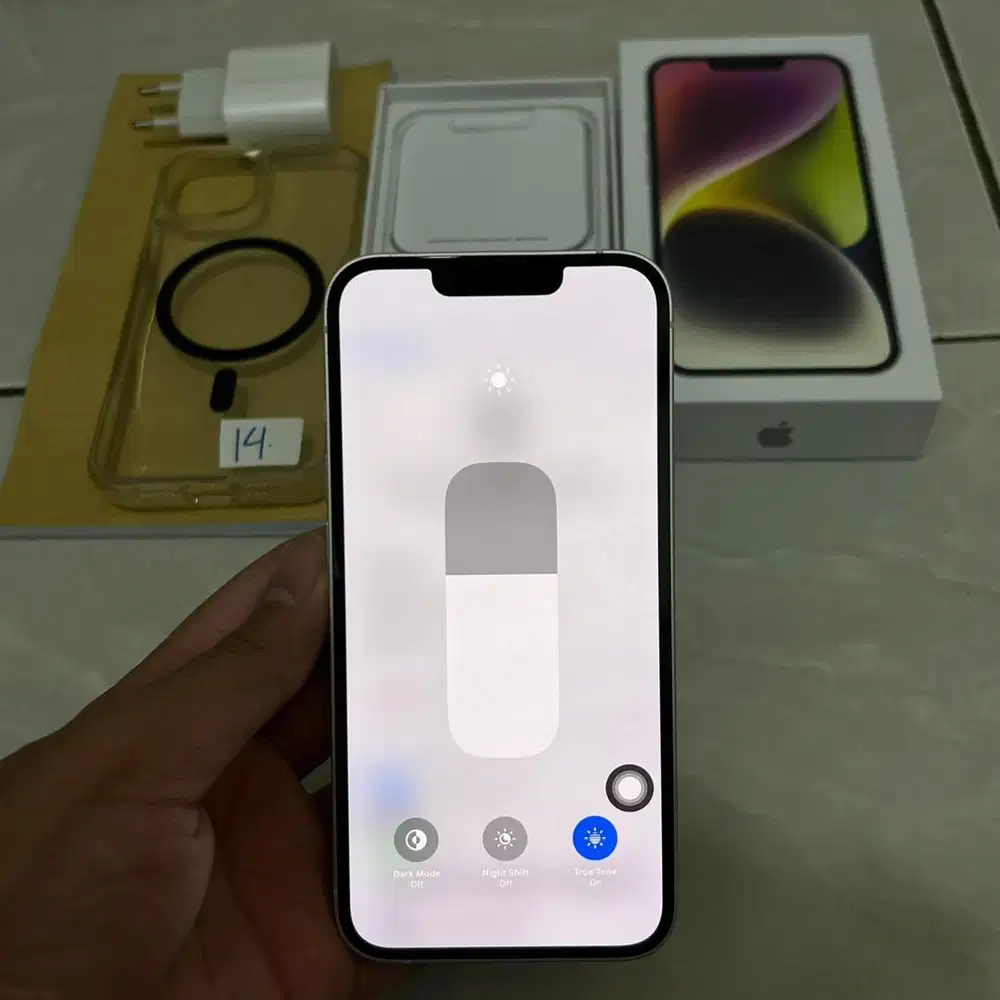 BEACUKAI iphone 14 128gb (second bergaransi)