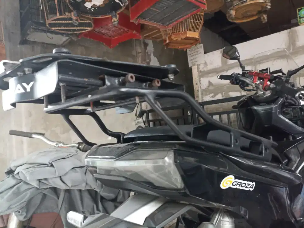 Bracket Kucay Geser Top Box Adv150