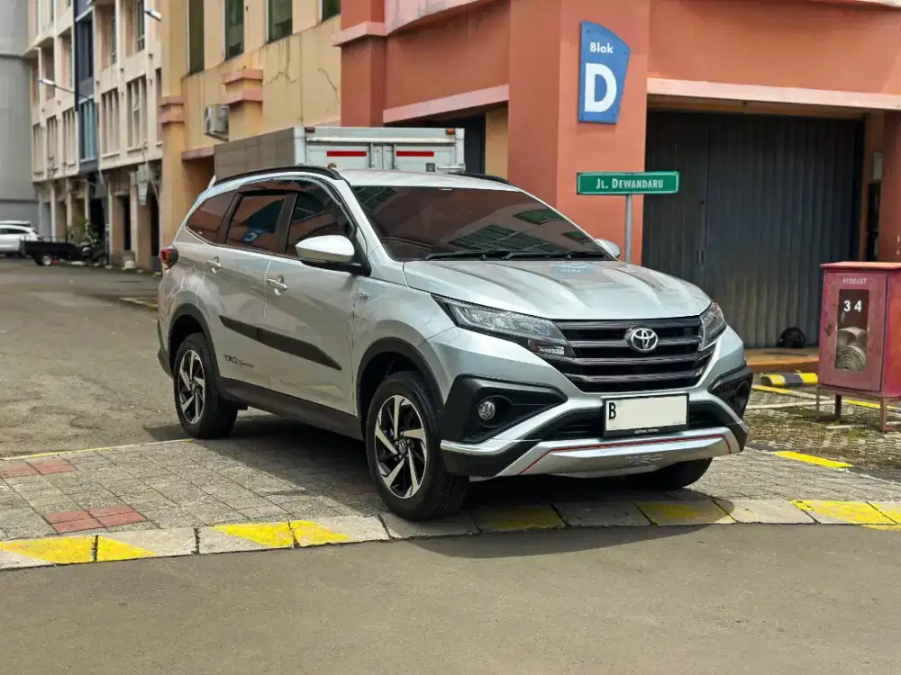 Dp minim Rush TRD Sportivo matic 2021 AT new toyota silver bs TT gr