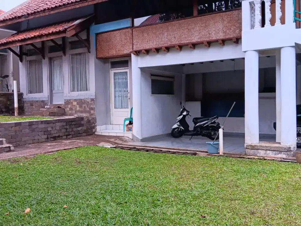 Dijual rumah di jalan utama cihanjuang cibaligo. Dekat sekolah SIAS..