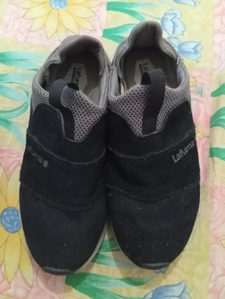 Sepatu outdoor lafuma