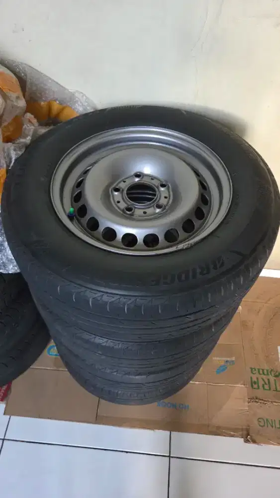 Velg Kaleng OEM BMW E36